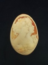 Cammeo di Torre del Greco - Profili maschile e femminile