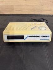 Radio sveglia vintage Nordmende RR 22 – anni ‘80, funzionante