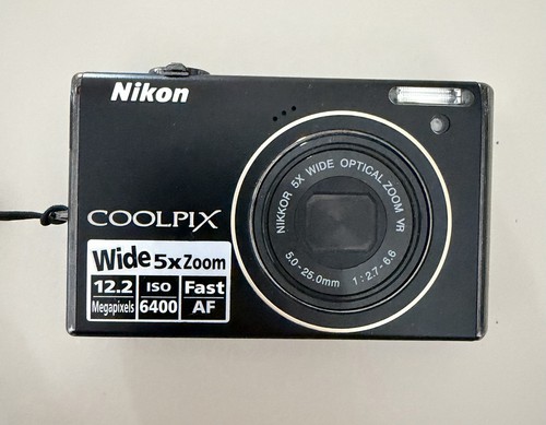 Fotocamera digitale nikon - fotocamera,