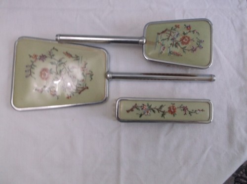 Vintage steel dressing - steel, table