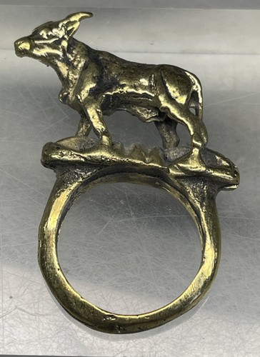 Anello antico stile romano - , in