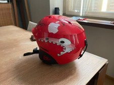Carrera skiing helmet in good condition( w/ some skiing champions signatures )