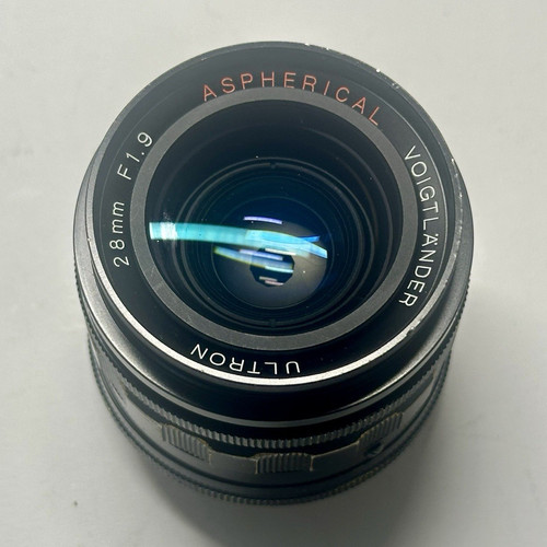 Leica voigtländer ultron - leica,