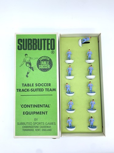 Subbuteo c103 track suited - c103, track-suited