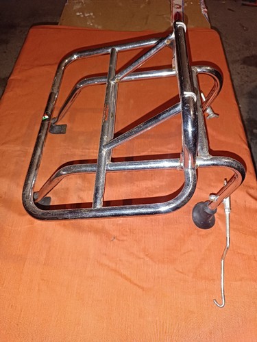 Porta pacchi anteriore vespa
