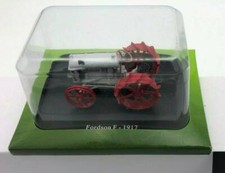 DIE CAST TRACTOR " FORDSON F -