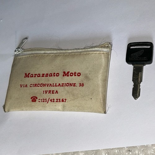 Moto honda vecchio - moto, portachiavi