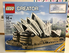 LEGO 5234 Sydney Opera House