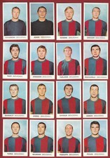 SET DI 16 FIGURINE CALCIATORI