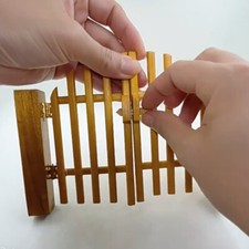 Casa delle Bambole Scala 1:12 Miniatura Legno Cortile Porta Recinzione Giardino Accessori