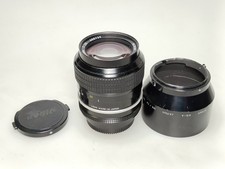 Nikon Nikkor 105 mm F2.5