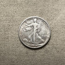 1917-D Walking Liberty mezzo