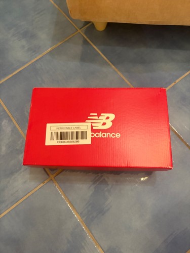 Scarpe nuove mai - nuove, con