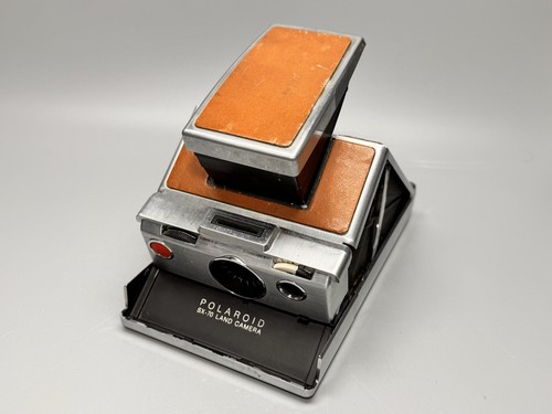 Polaroid land camera - sx-70,