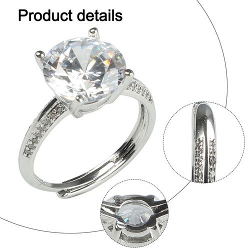 Anello simulante diamante