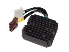 Regolatore raddrizzatore