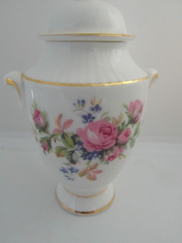 Royal albert moss rose urn - royal,