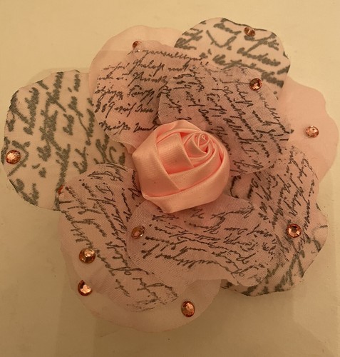 Spilla fascinatore rosa retrò