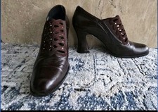 Scarpa vintage stile