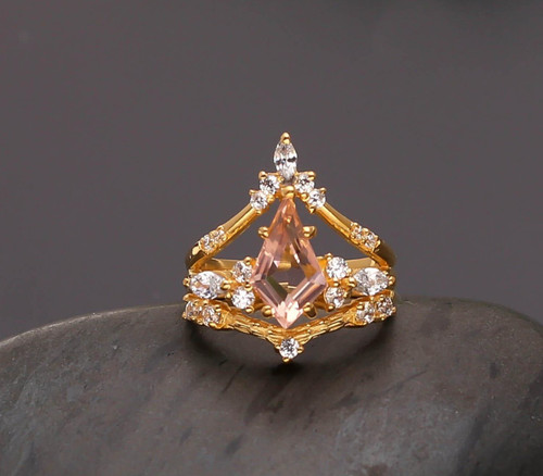 Anello design corona aquilone
