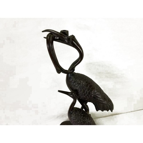 Antica statua gru bronzo