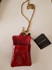 Portasigarette rosso in finta