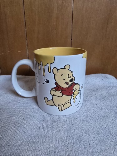 Disney winnie the pooh bear - the,