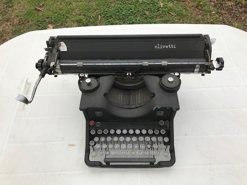 Macchina scrivere olivetti - da,