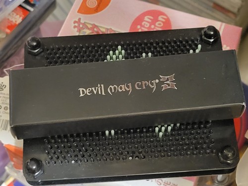 Devil may cry - devil, 3