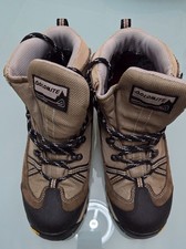 Scarpe trekking Dolomite 38 con suola in Vibram e fodera in Gorotex