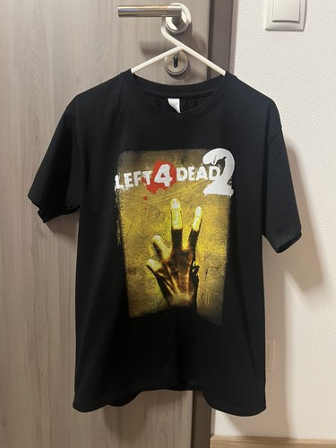 Shirt left dead - dead, look