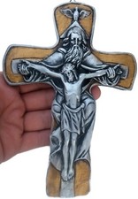 Croce da appendere a parete