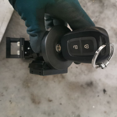 487006886r bloccasterzo dacia - 487006886r,
