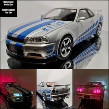 Modellino auto 1:18 - Nissan