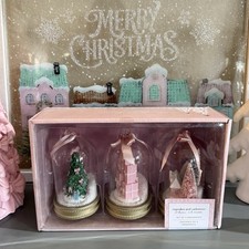 Cupcakes e Cashmere Globo Neve Rosa Decorazioni Natalizie Set di 3 Virali Esaurito