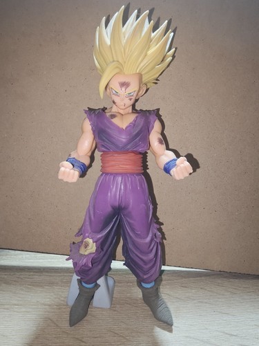 Dragon ball figure - dragon, gohan