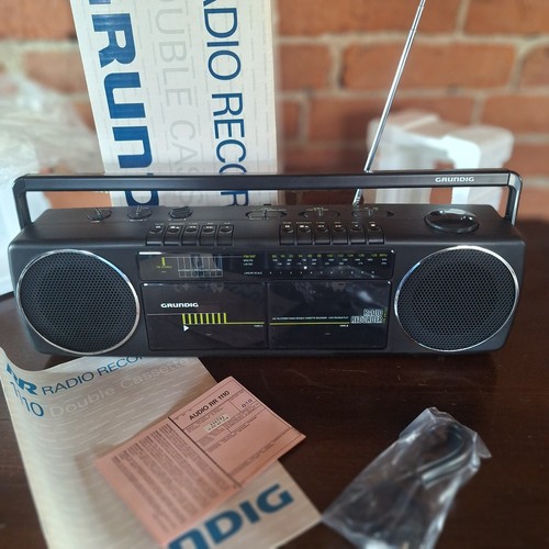 Grundig 1110 radio - rr,