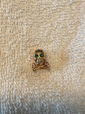 Tri Kappa 10k gold skull pin
