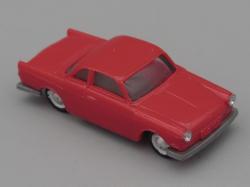 Voiture bmw 700 rouge eko - 700,