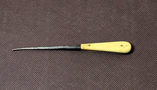 Antico stiletto gufo - stiletto, /