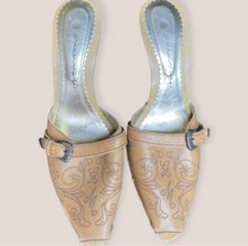 Tacchi a spillo in legno