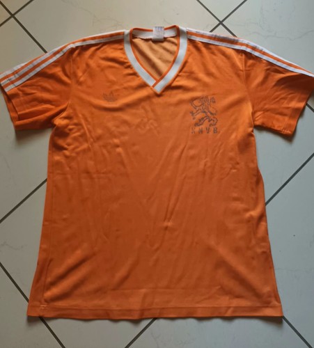 Adidas vintage soccer - adidas,
