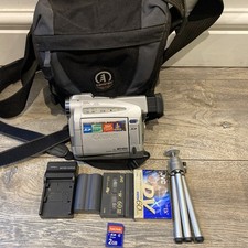 Canon DM-MV450i Mini videocamera DV + NASTRO / scheda SD / batteria e caricatore nuovi 