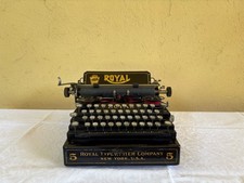 Macchina da scrivere Royal modello 5, 1915