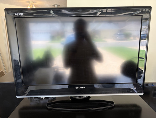 Sharp aquos 32d59u in - lc-32d59u,