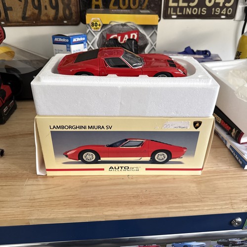 Autoart millennium 18 - autoart, 1/18