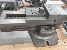 Morsa di precisione con base girevole graduata, apertura 130x110mm