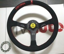 Volante sportivo scamosciato