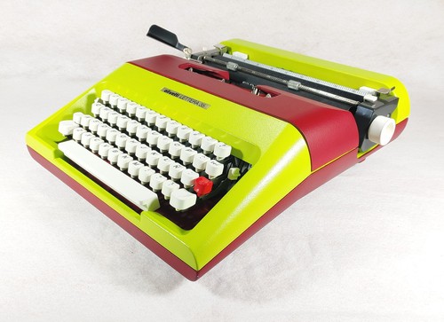Macchina scrivere olivetti - da,