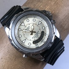 Orologio Vintage Casio Uomo AD-520 Arnie Smile Gomma Quarzo Analogico Digitale 8 1/4"